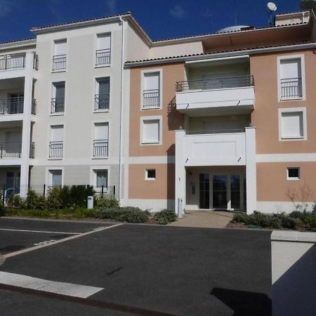 Appartement 2 Pieces Avec Balcon, Parking Et Proche Plage A Saint-Gilles-Croix-De-Vie - Fr-1-224-587 Saint-Gilles-Croix-de-Vie Exterior foto