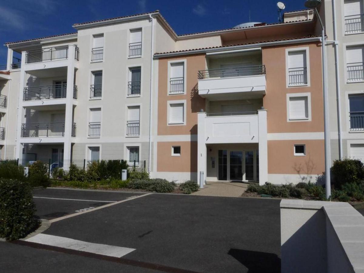 Appartement 2 Pieces Avec Balcon, Parking Et Proche Plage A Saint-Gilles-Croix-De-Vie - Fr-1-224-587 Saint-Gilles-Croix-de-Vie Exterior foto